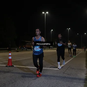 Runner Photo 5817967