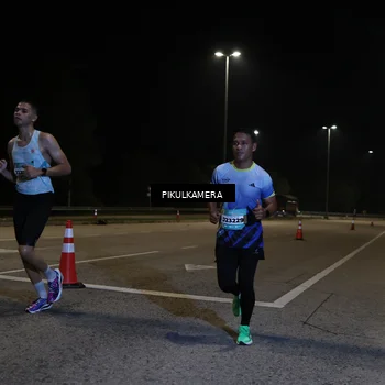 Runner Photo 5817980