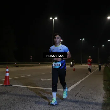 Runner Photo 5818054