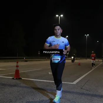 Runner Photo 5818059