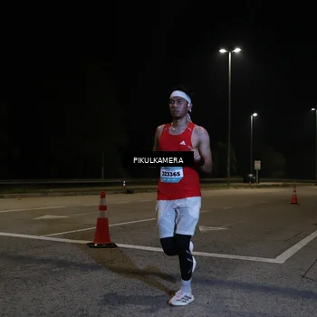 Runner Photo 5818119