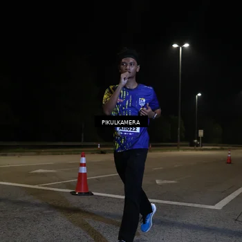 Runner Photo 5818155