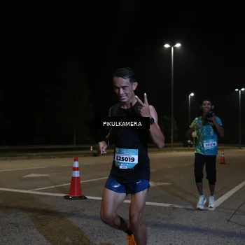 Runner Photo 5818161