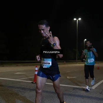 Runner Photo 5818169