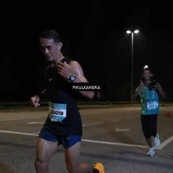 Runner Photo 5818193