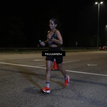 Runner Photo 5818306
