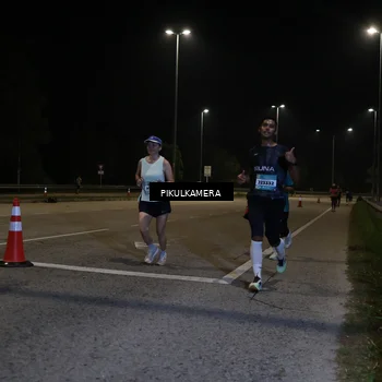 Runner Photo 5818440