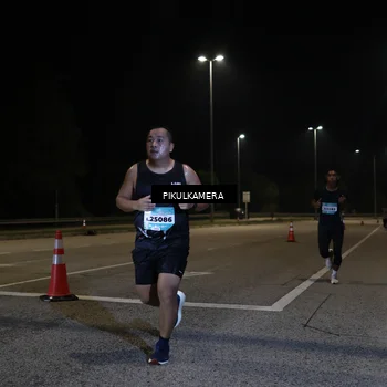 Runner Photo 5818643