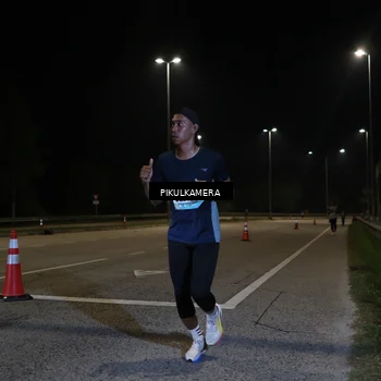 Runner Photo 5818654