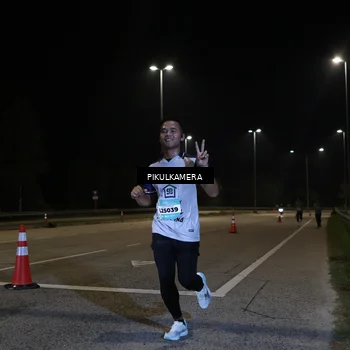 Runner Photo 5818687