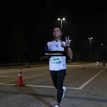 Runner Photo 5818701