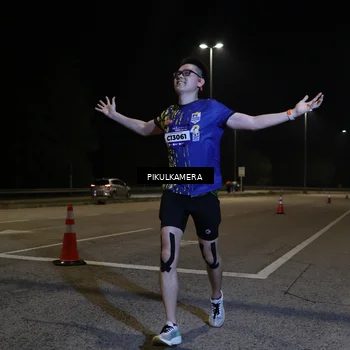 Runner Photo 5818725