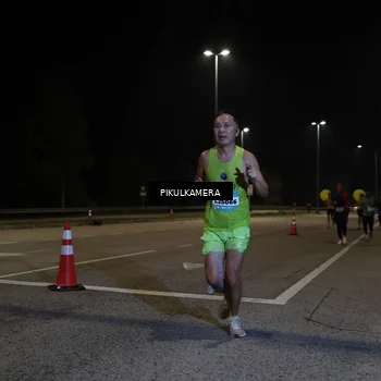 Runner Photo 5818757