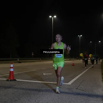 Runner Photo 5818758