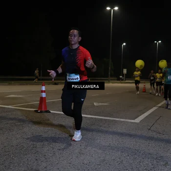 Runner Photo 5818793
