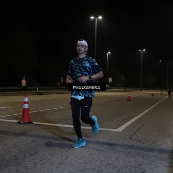 Runner Photo 5819028