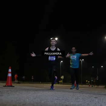 Runner Photo 5819346