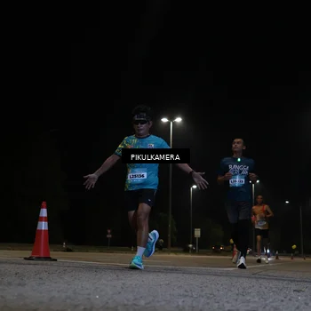 Runner Photo 5819436