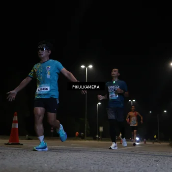 Runner Photo 5819443