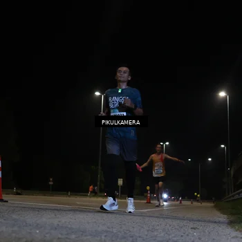 Runner Photo 5819448