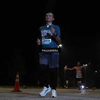 Runner Photo 5819469