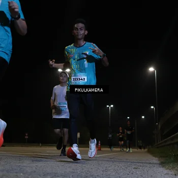 Runner Photo 5819590