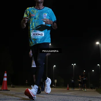 Runner Photo 5819599