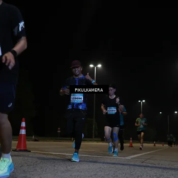 Runner Photo 5819624