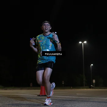Runner Photo 5819704