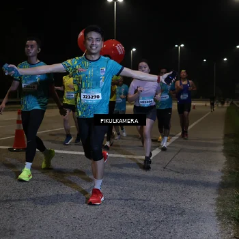 Runner Photo 5820041