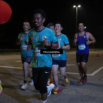 Runner Photo 5820102