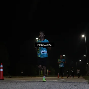 Runner Photo 5820174
