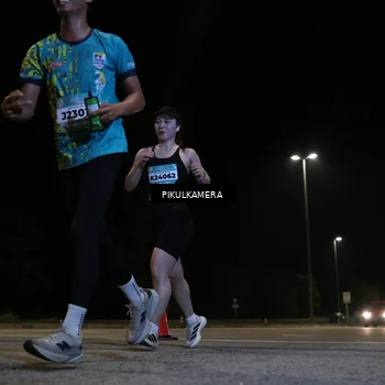 Runner Photo 5821114