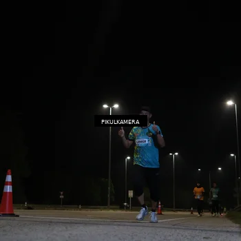 Runner Photo 5821845