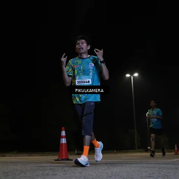 Runner Photo 5823899