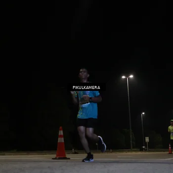 Runner Photo 5824004