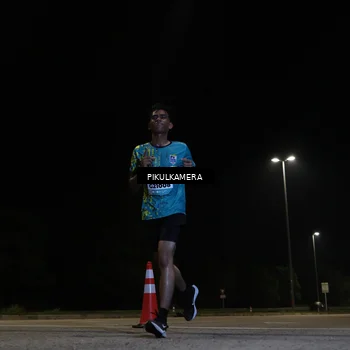 Runner Photo 5824010