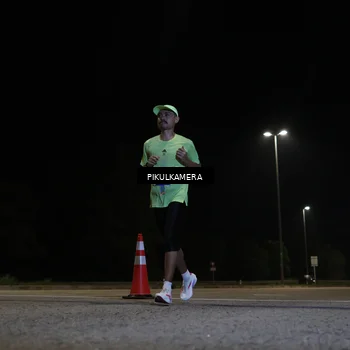 Runner Photo 5824030