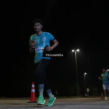 Runner Photo 5824059