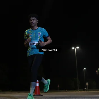 Runner Photo 5824075