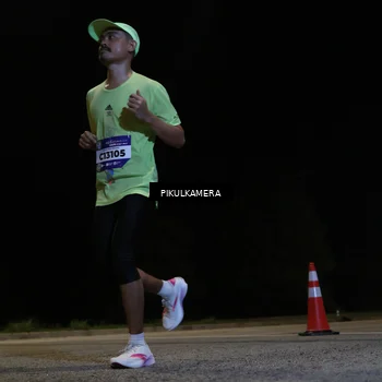Runner Photo 5824093
