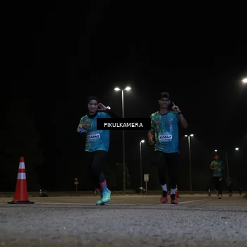 Runner Photo 5824143