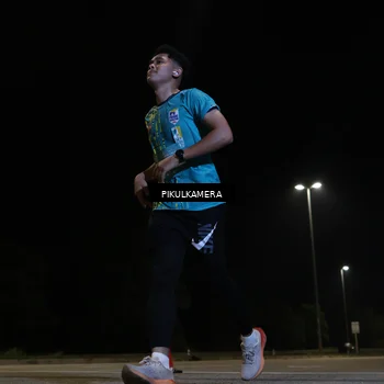 Runner Photo 5824219
