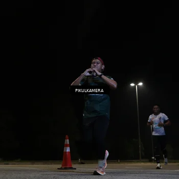 Runner Photo 5824353