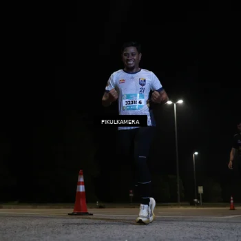 Runner Photo 5824374