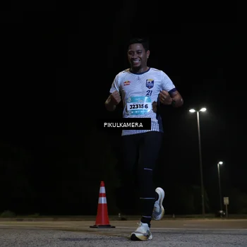 Runner Photo 5824375