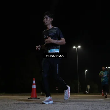 Runner Photo 5824384