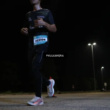 Runner Photo 5824398
