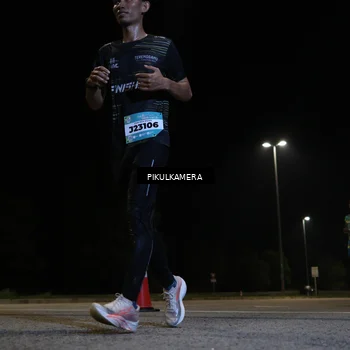 Runner Photo 5824405