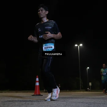 Runner Photo 5824406
